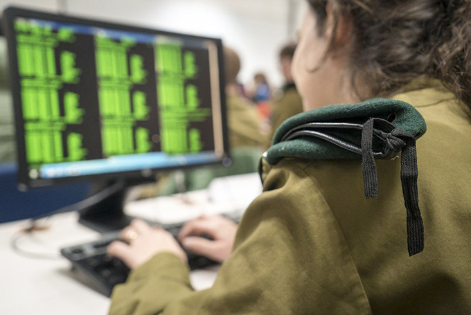 יחידת 8200 תכשיר את תלמידי עפולה